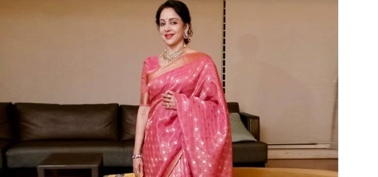 सालों बाद Hema Malini ने क्या चौकाने वाला खुलासा , कहा-‘ उसने बोला साड़ी का पिन निकालो और फिर…’