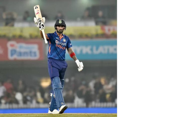 Yashasvi Jaiswal का शतक इस सीनियर खिलाड़ी के लिए बना खतरा! खत्म हो सकता है क्रिकेट करियर
