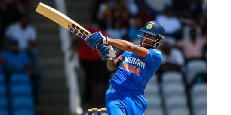 एशिया कप में सिर्फ बेंच गर्म करेंगे ये तीन खिलाड़ी! Rohit Sharma नहीं देंगे प्लेइंग 11 में मौका