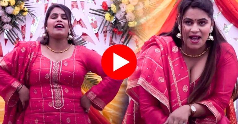 Haryanvi Dance Show : रेड कलर का खिंचवा सूट पहन डॉली शर्मा ने मचाई धूम, भीड़ हार बैठी दिल