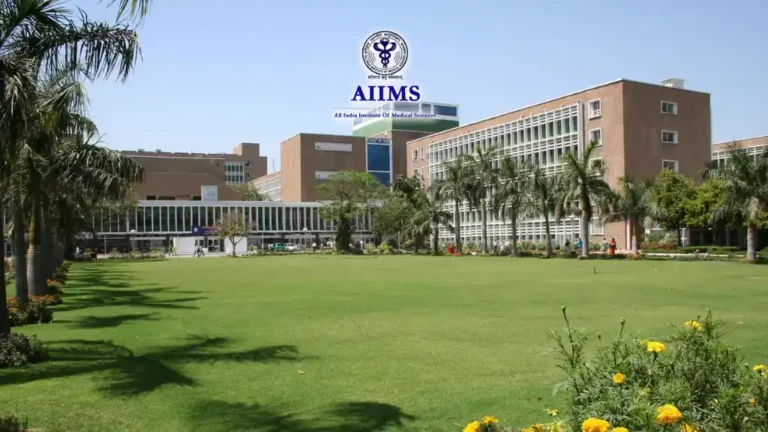 AIIMS में डाटा एंट्री ऑपरेटर समेत कई पदों के लिए बंपर भर्ती नोटिफिकेशन जारी, ऐसे आवेदन करें, अंतिम तिथि 08 दिसंबर