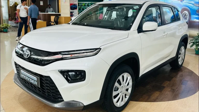 1 लाख रुपये में घर ले जाये Toyota की मिनी फॉर्च्यूनर इसके आगे स्कॉर्पियो भी माँगता है पानी